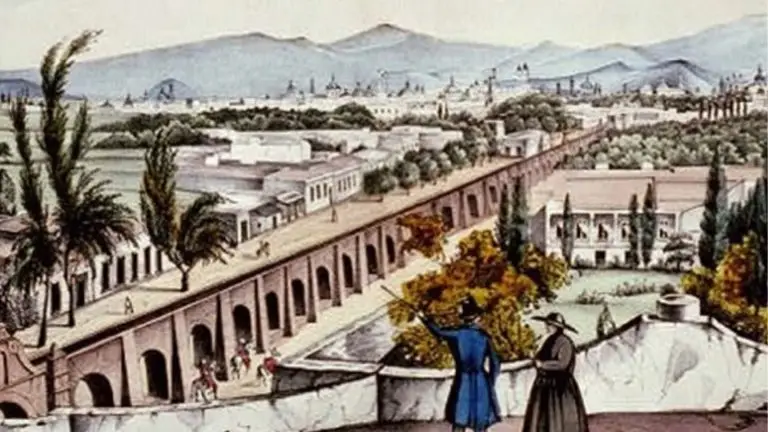 Vista de México desde el convento de San Cosme y la casa Calderón. Enfrente pasa el gran acueducto de Chapultepec, obra magnífica de los españoles, aunque no tanto quizás como las que surtían de agua a la antigua Tenochtitlán. A la derecha se ve un gran edificio, con jardín y un terreno plantado de olivos, donde estuvo la Legación Inglesa. Es un palacio. Después lo ocupó Santa Anna.